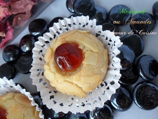 Mchewek Gateau Algerien Aux Amandes Amour De Cuisine