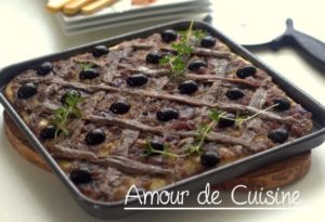 recette pissaladiere aux oignons rouges