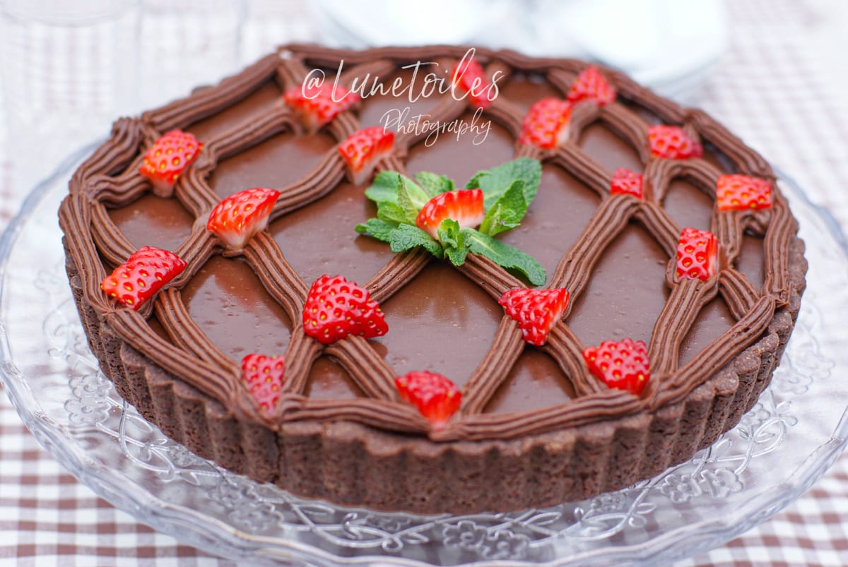 tarte au chocolat et fraises