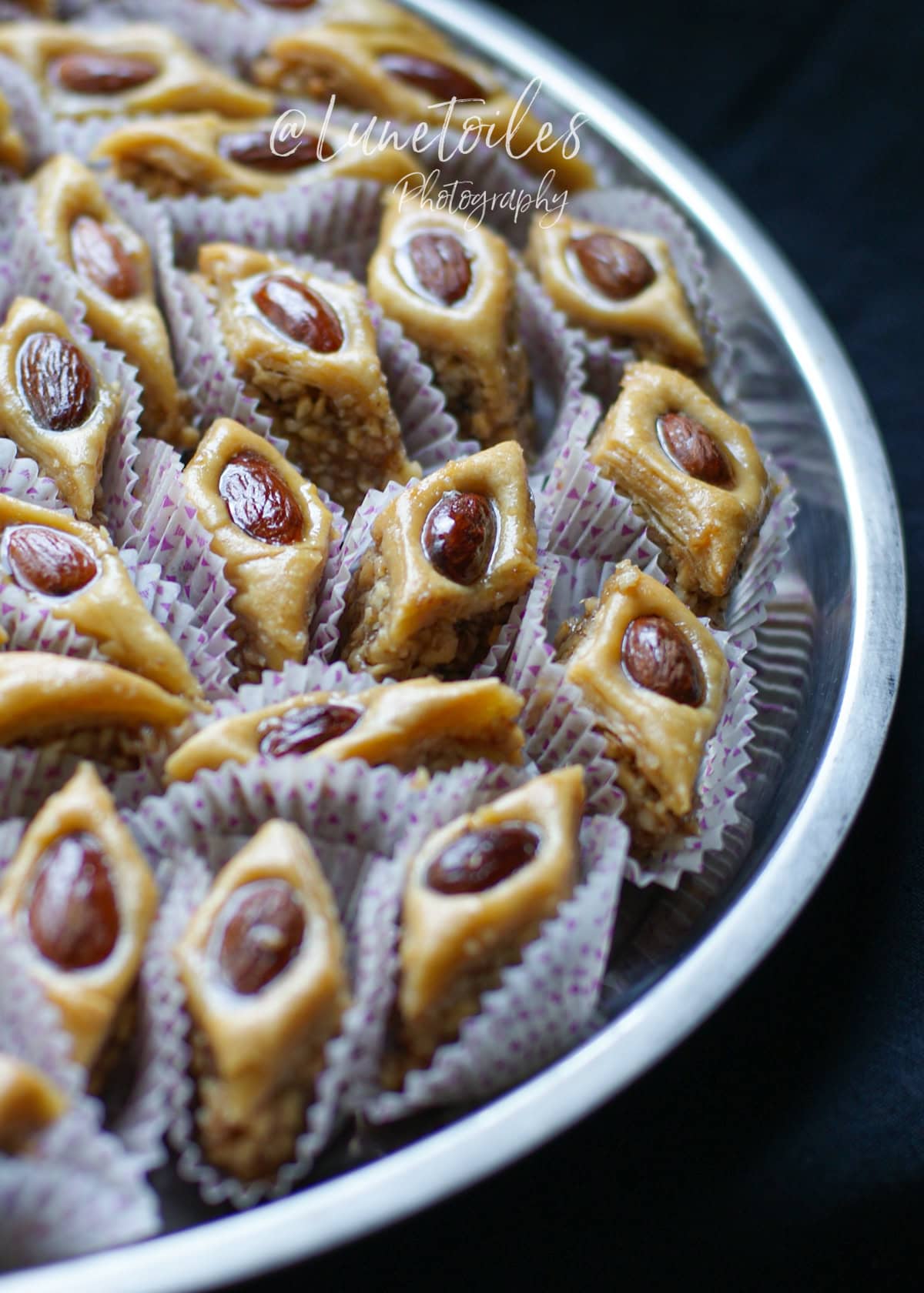 baklawa aux amandes algeroise