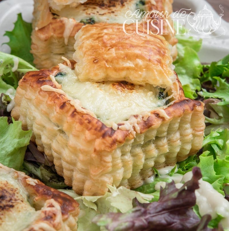 Vol Au Vent Au Saumon Fume Et Epinards Amour De Cuisine