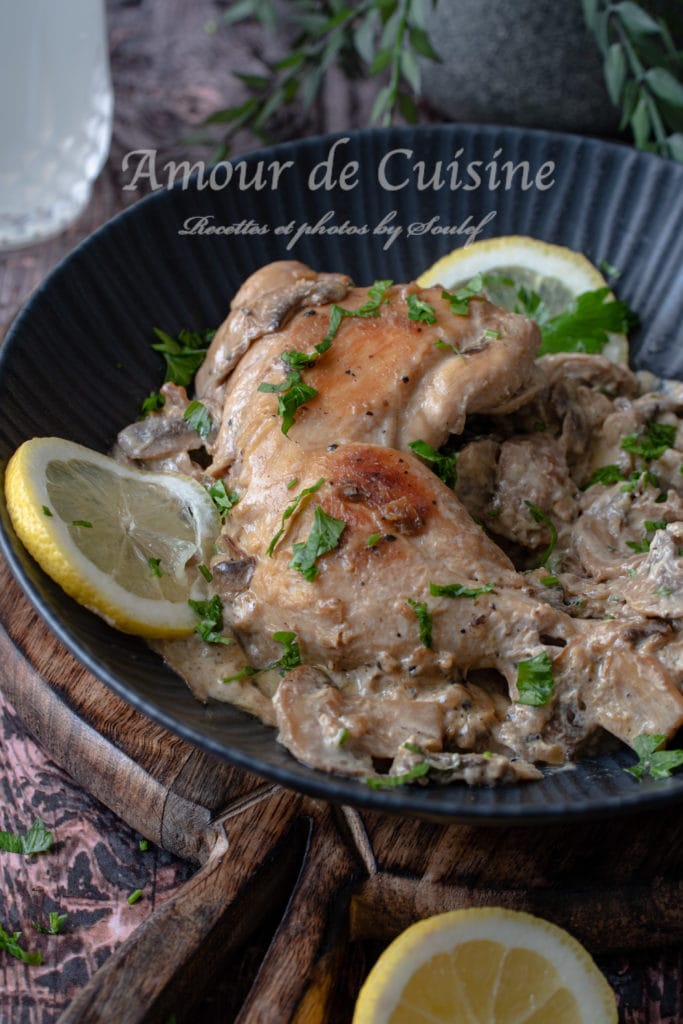 Cuisses de poulet au citron et champignons