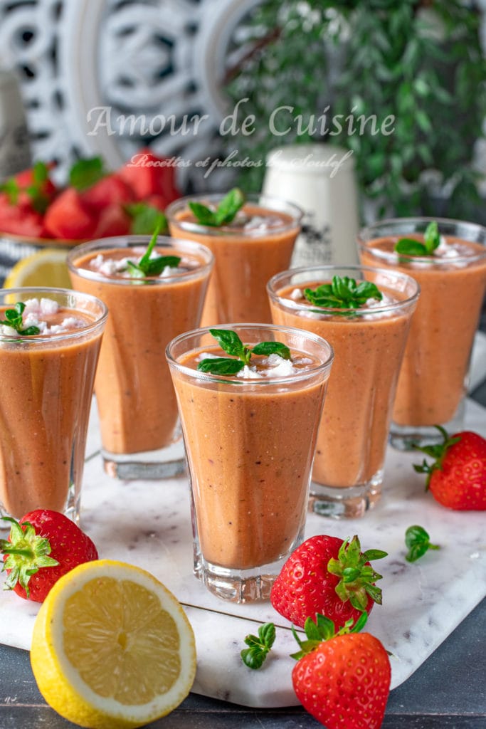 gaspacho de pasteque à la tomate et feta