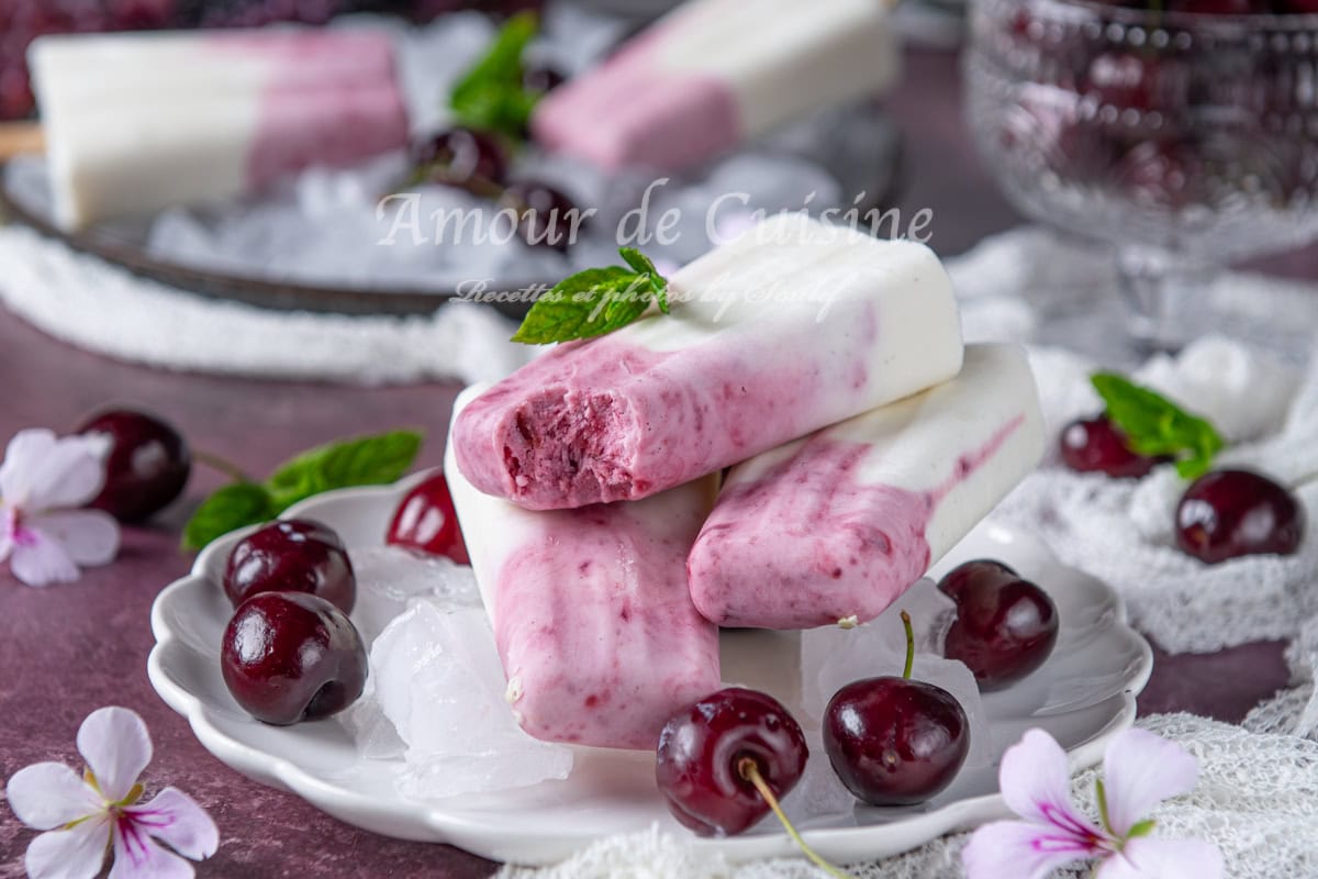 esquimaux aux cerises au yaourt glacé ( 3 versions)