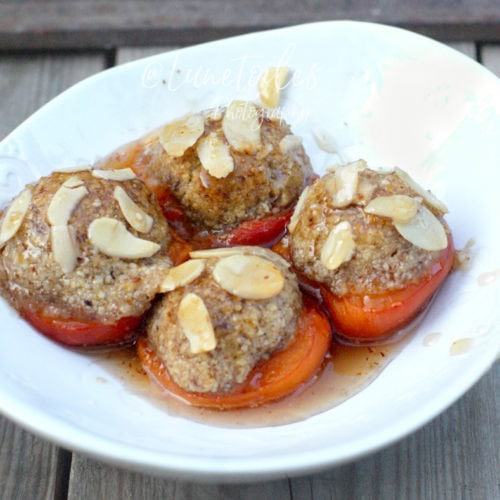 dessert à l'assiette, abricots rotis au four