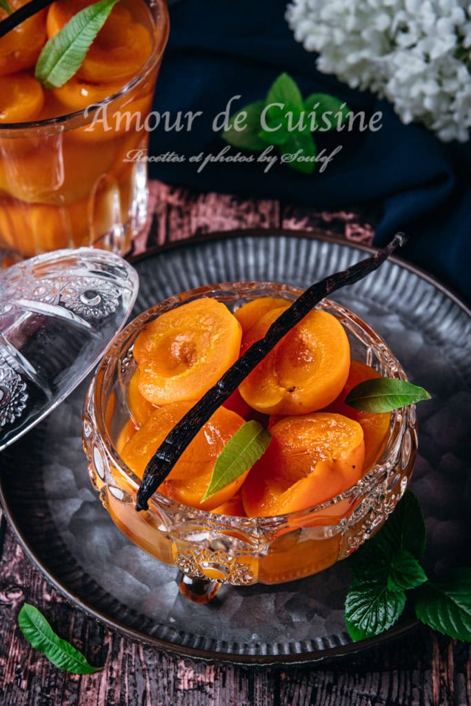 abricots pochés au sirop