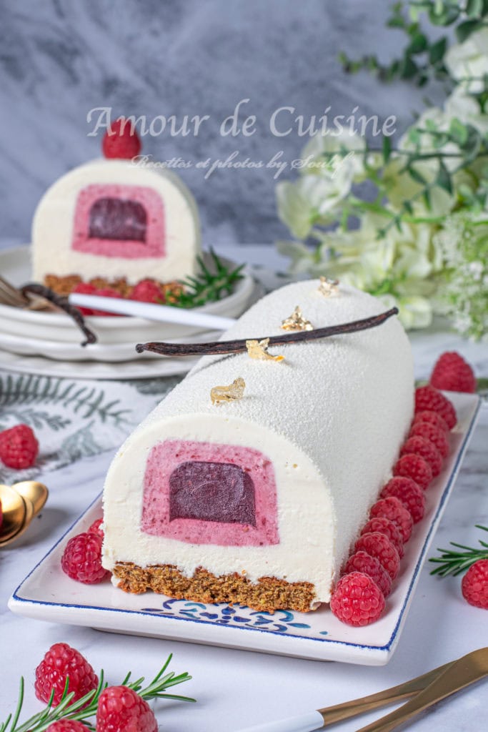 Bûche à la vanille et framboise